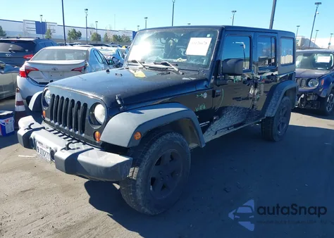 2011 Jeep Wrangler Unlimited Sport z USA, uszkodzony, nr VIN 1J4HA3H17BL630401